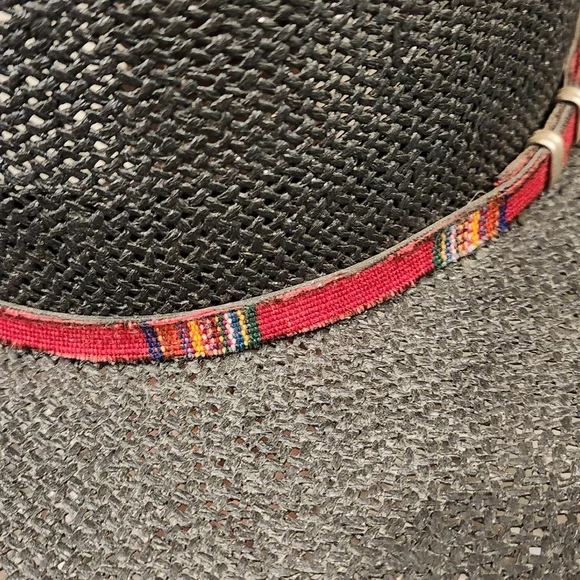 Black straw hat - Picture 2 of 4